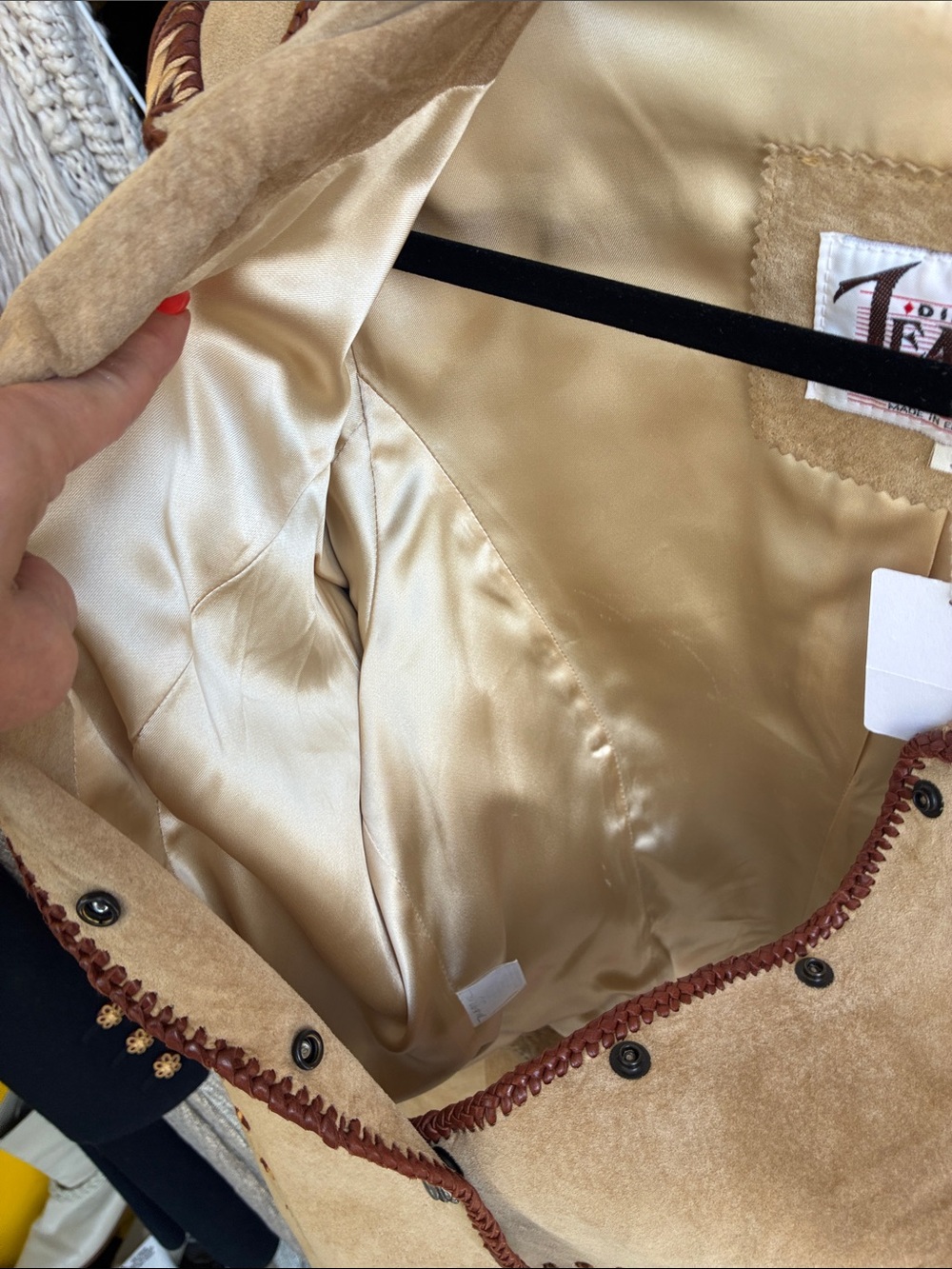 Diamond Leathers Tan Suede Fringe Vintage Suede Jacket/S - Picture 9 of 9